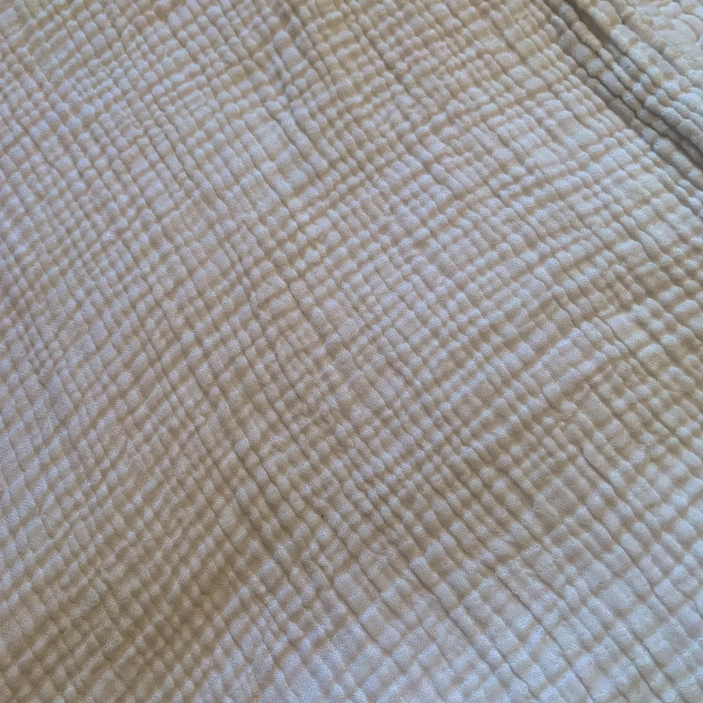 Elegant Cream Quilted Bedding